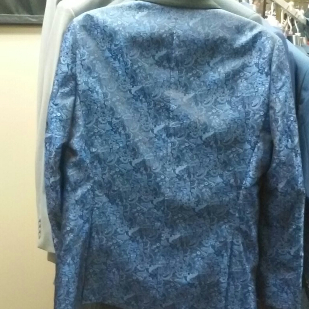 Smoking Jacket - Picture 5 of 5